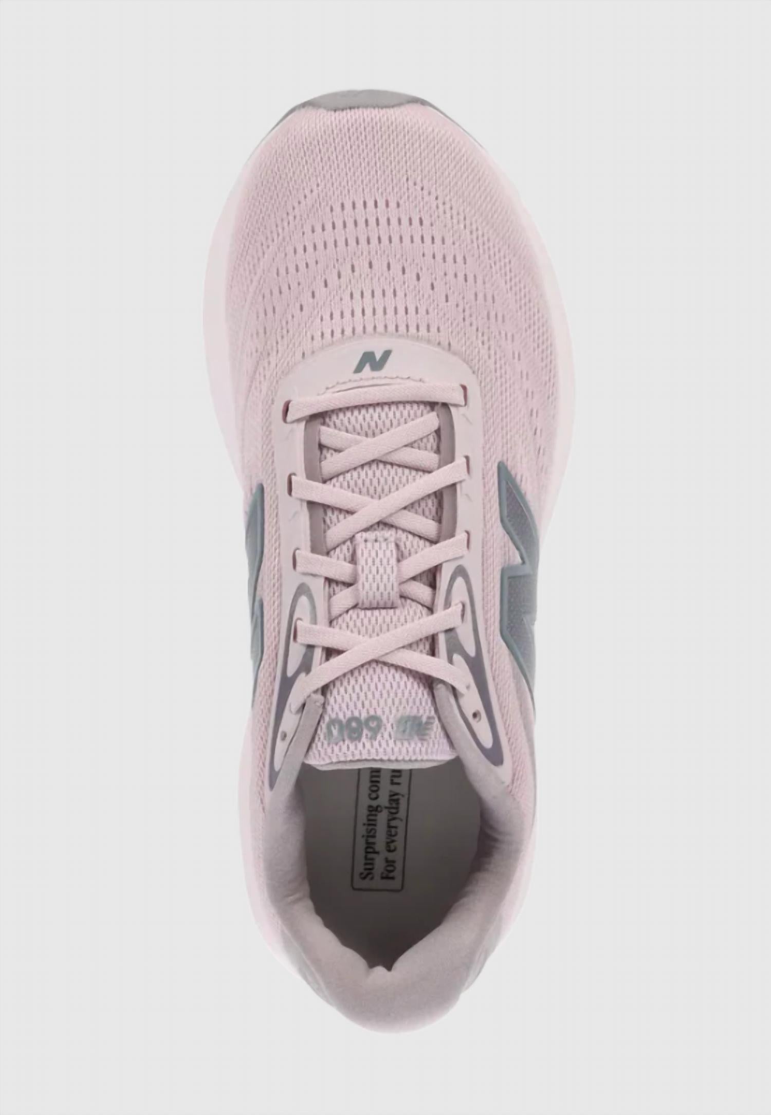 New Balance - Women's Fresh Foam 680 V9 Shoe