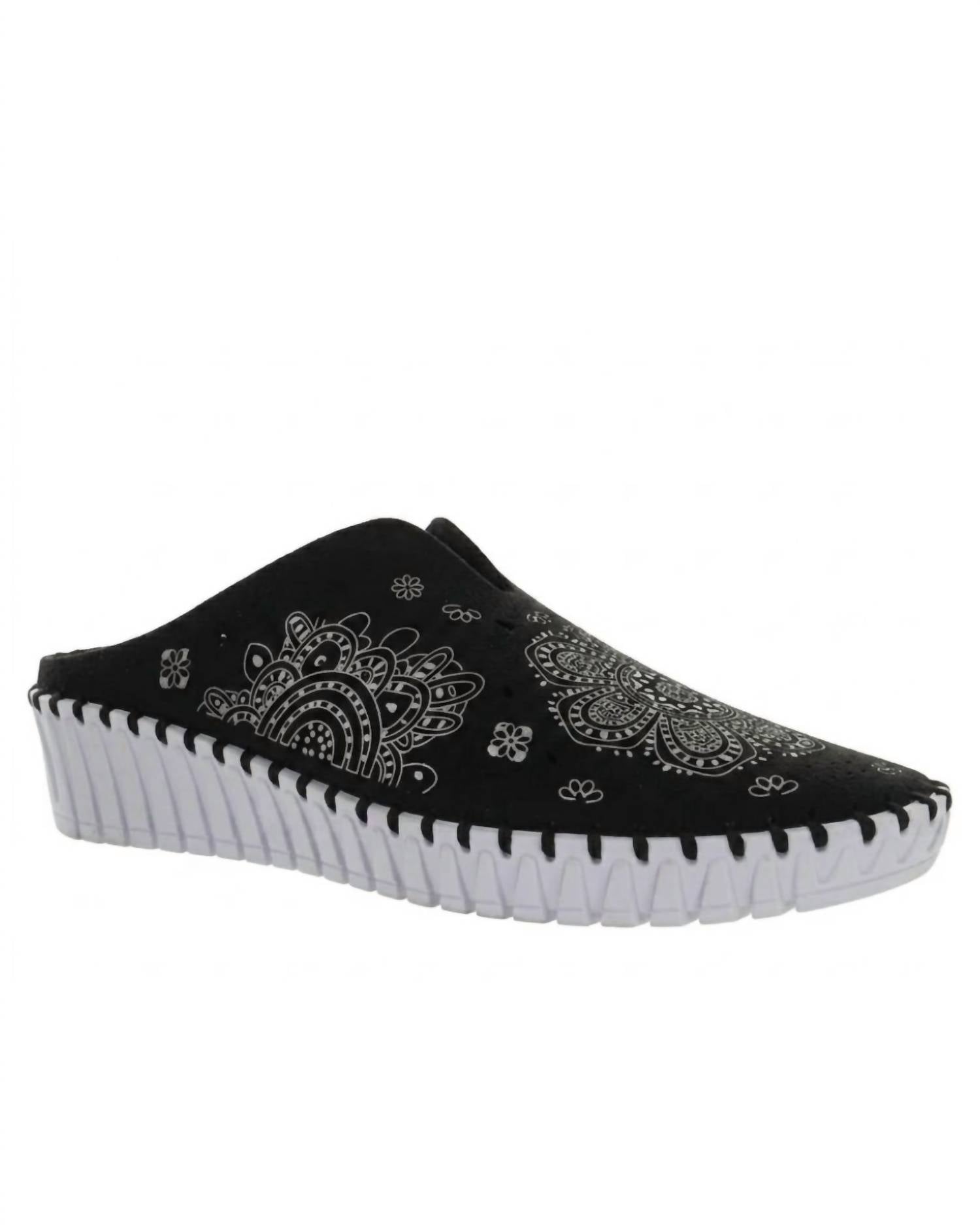 BERNIE MEV Women's Tracy Slip On Shoes in black - women's sandal - detail view