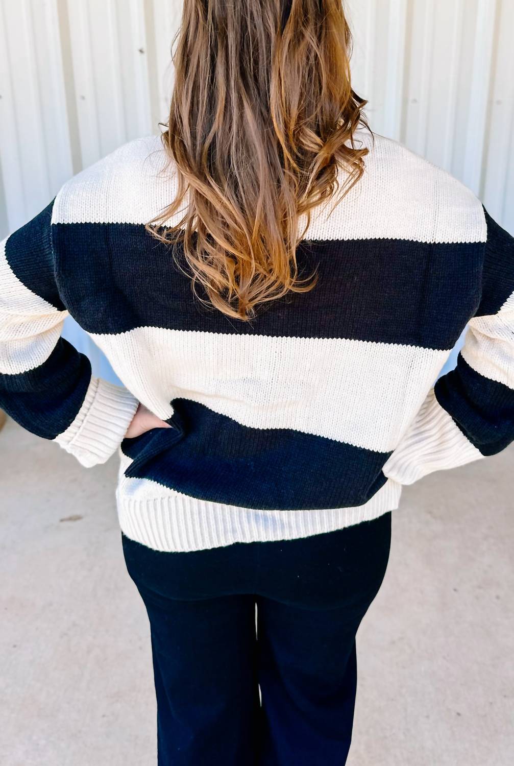 Aapparella - Loretta Stripped Sweater