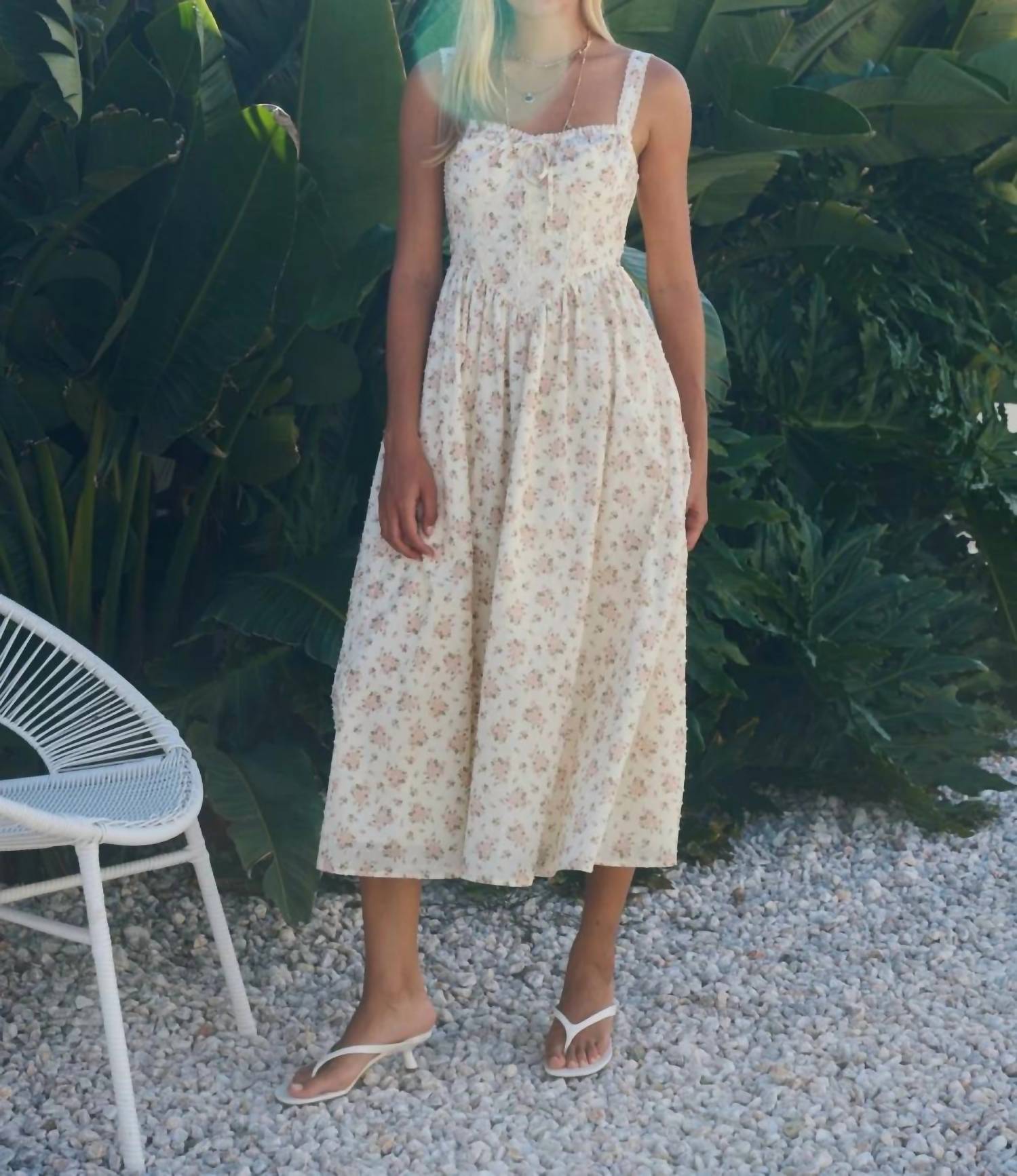 Dottie Dottie Garage - Floral Sweetheart Midi Dress