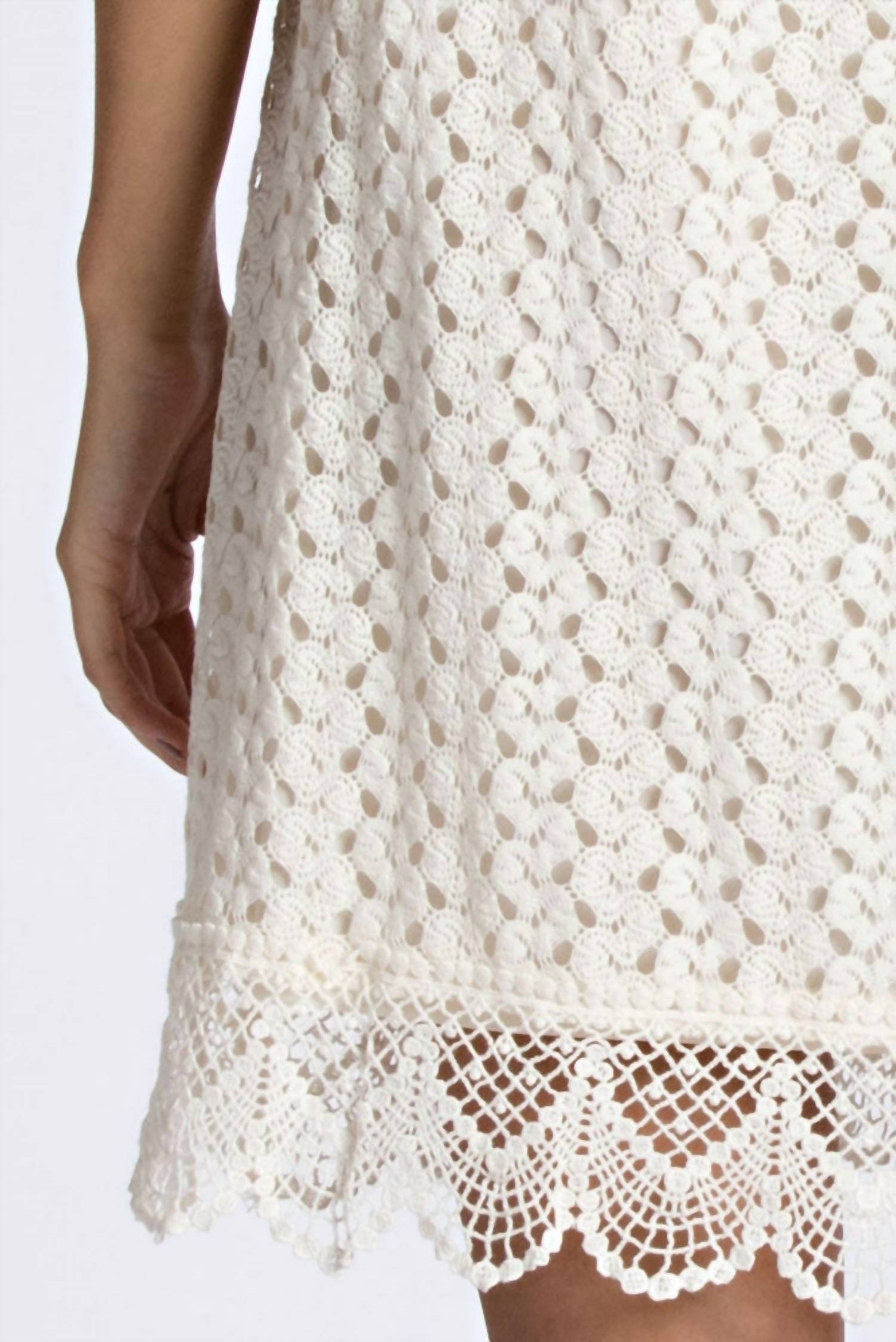 Kori - Lace Detailed Shift Mini Dress