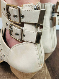 Beast Fashion - Women's Strappy Ankle Boots