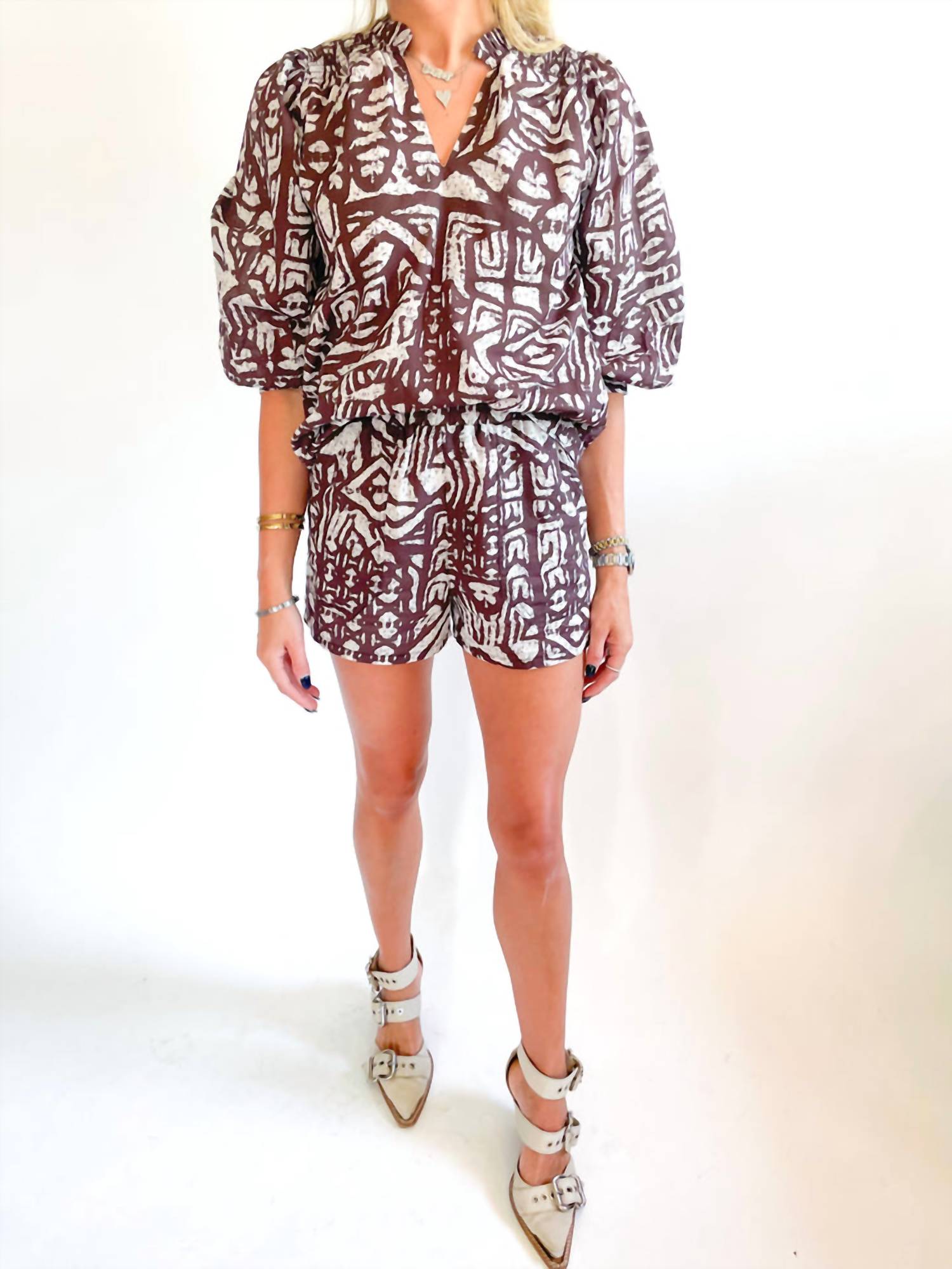 Willa Story - Busy like Brit Shorts