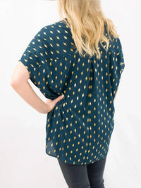Adrienne - V-neck Top