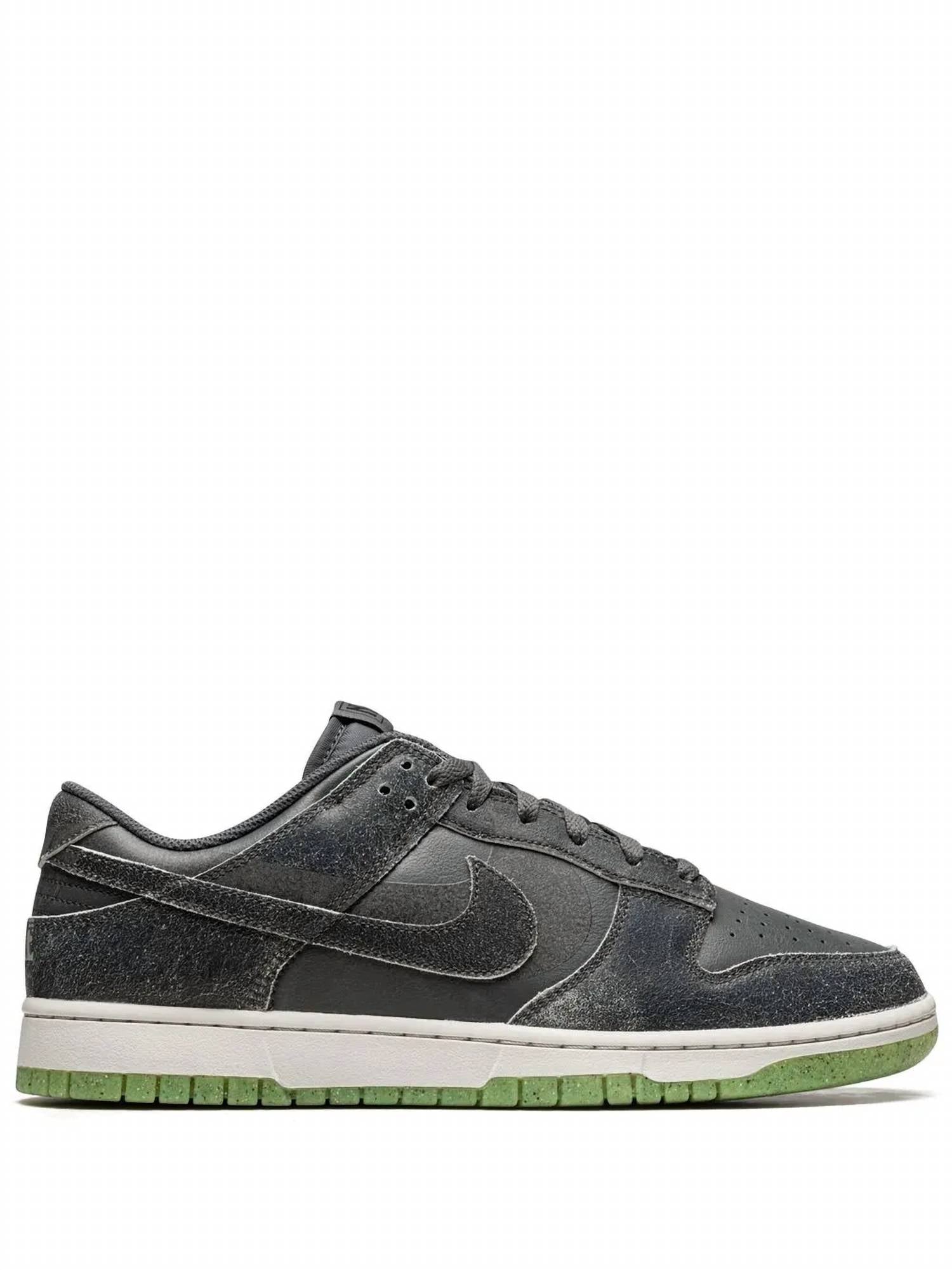 Nike - Men's Dunk Low Sneakers