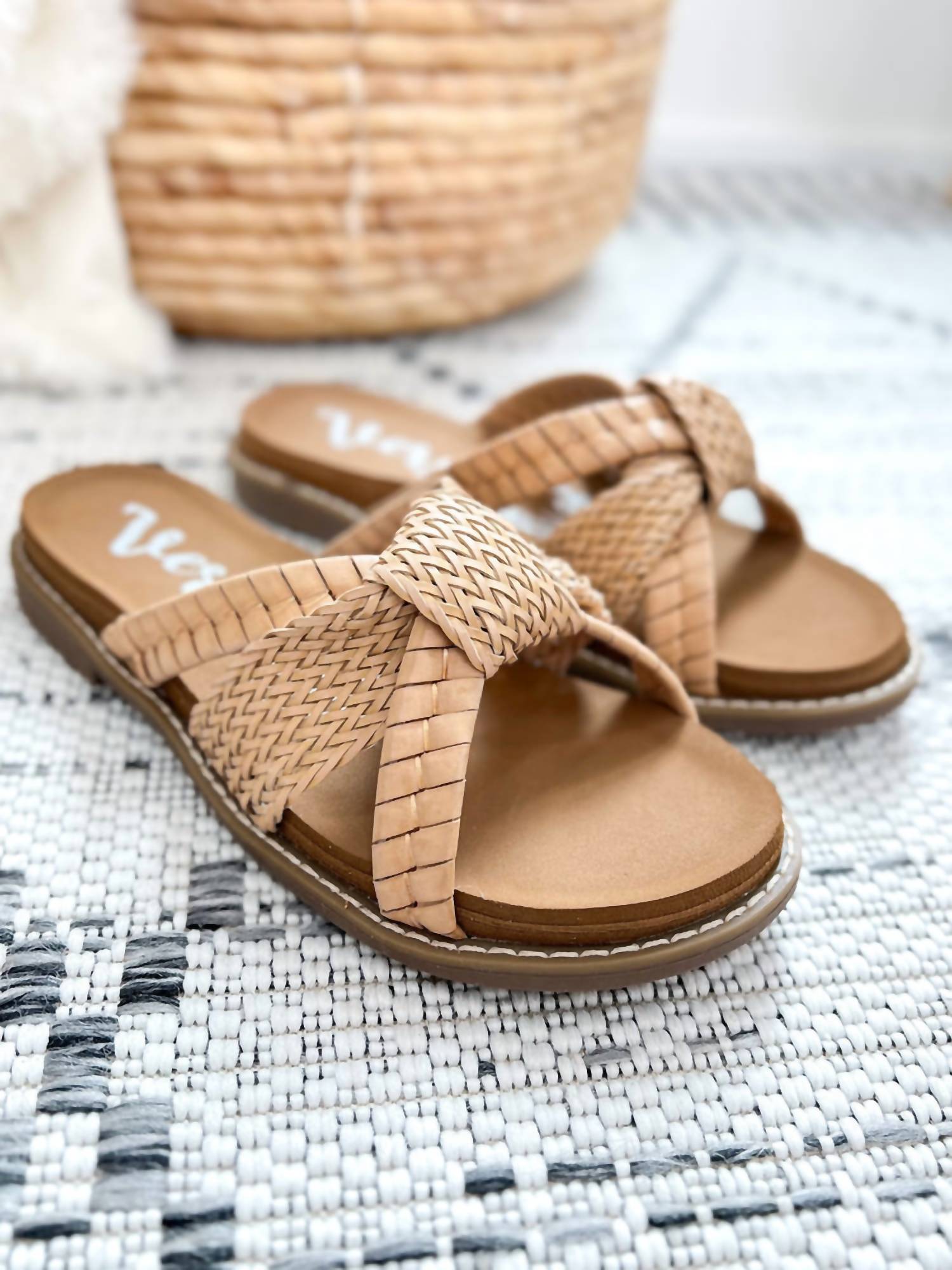 Very G Women's Kinsley Sandal in nude - women's sandal