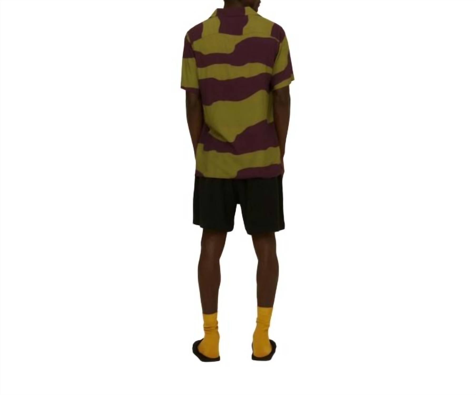 OAS Dusky Dune Short Sleeve Shirt in green purple - men's shirt - detail view