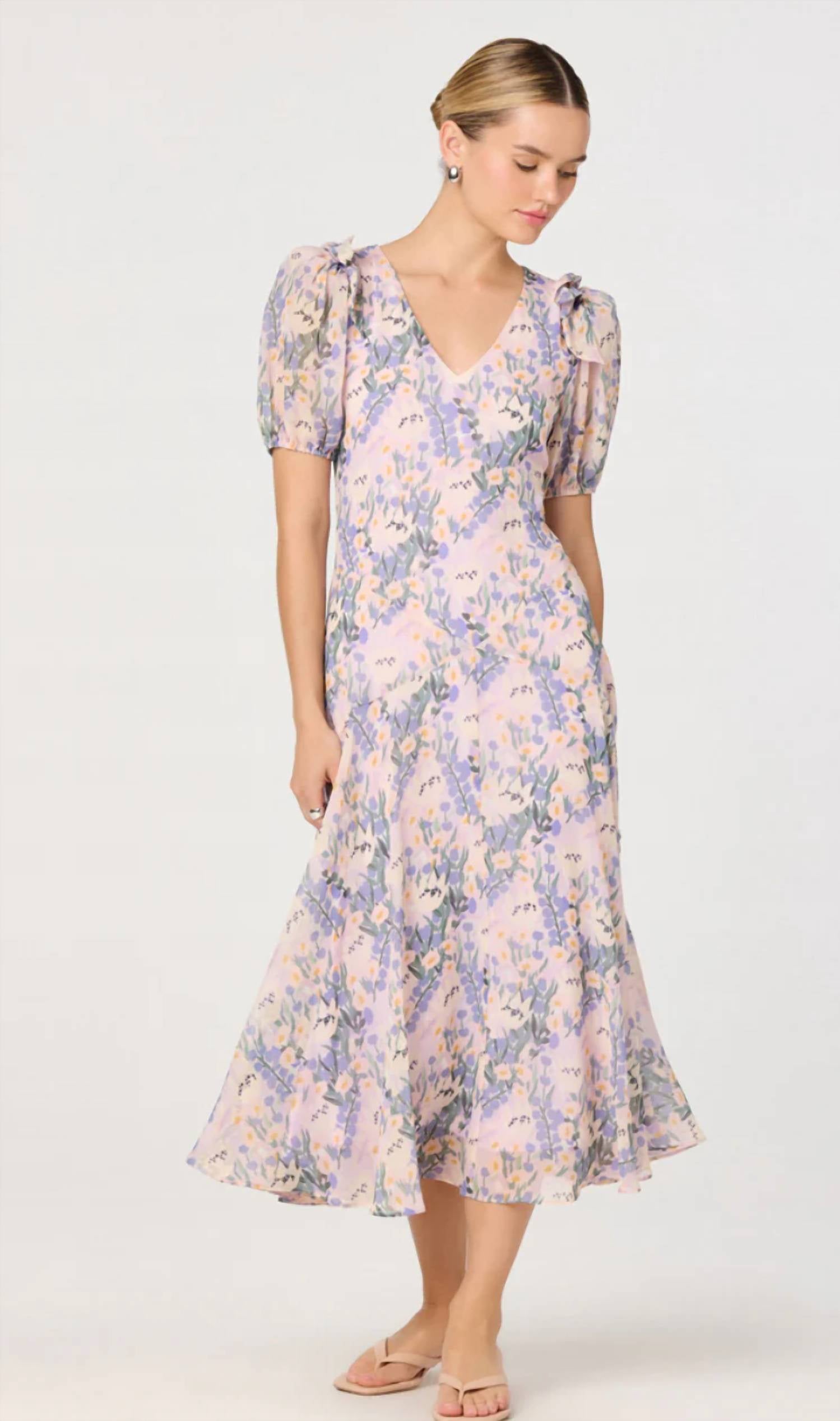 Astr - Jessenia Midi Dress
