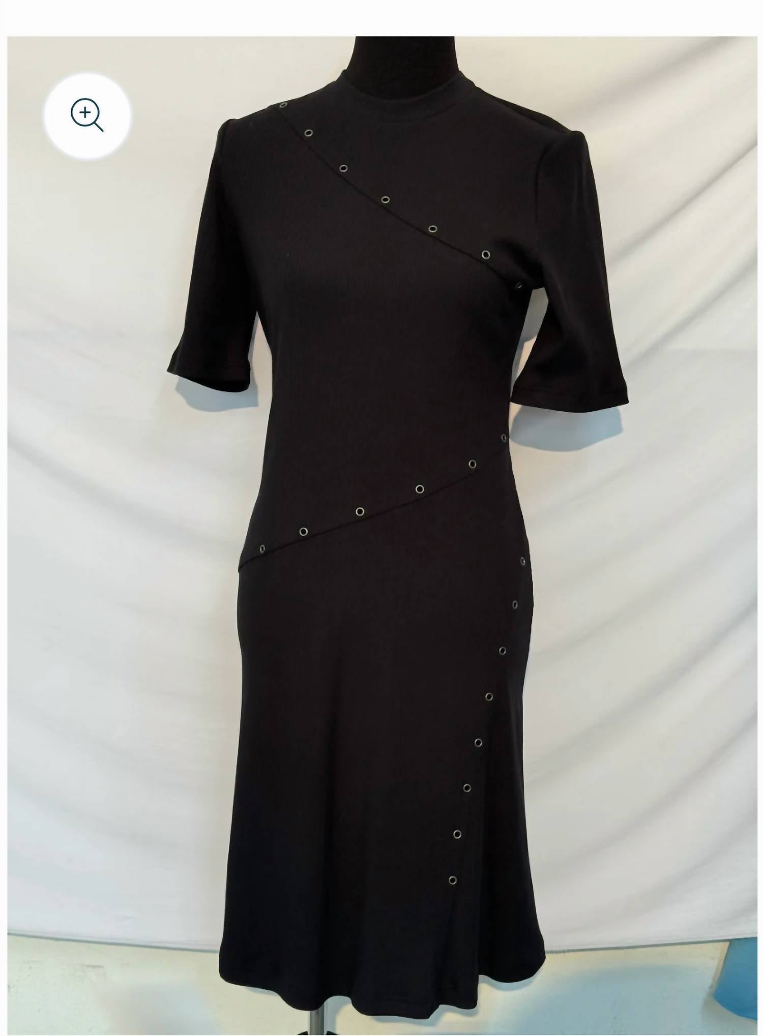 Boho Chic - Women's Diagonal Snap Button Midi Dress