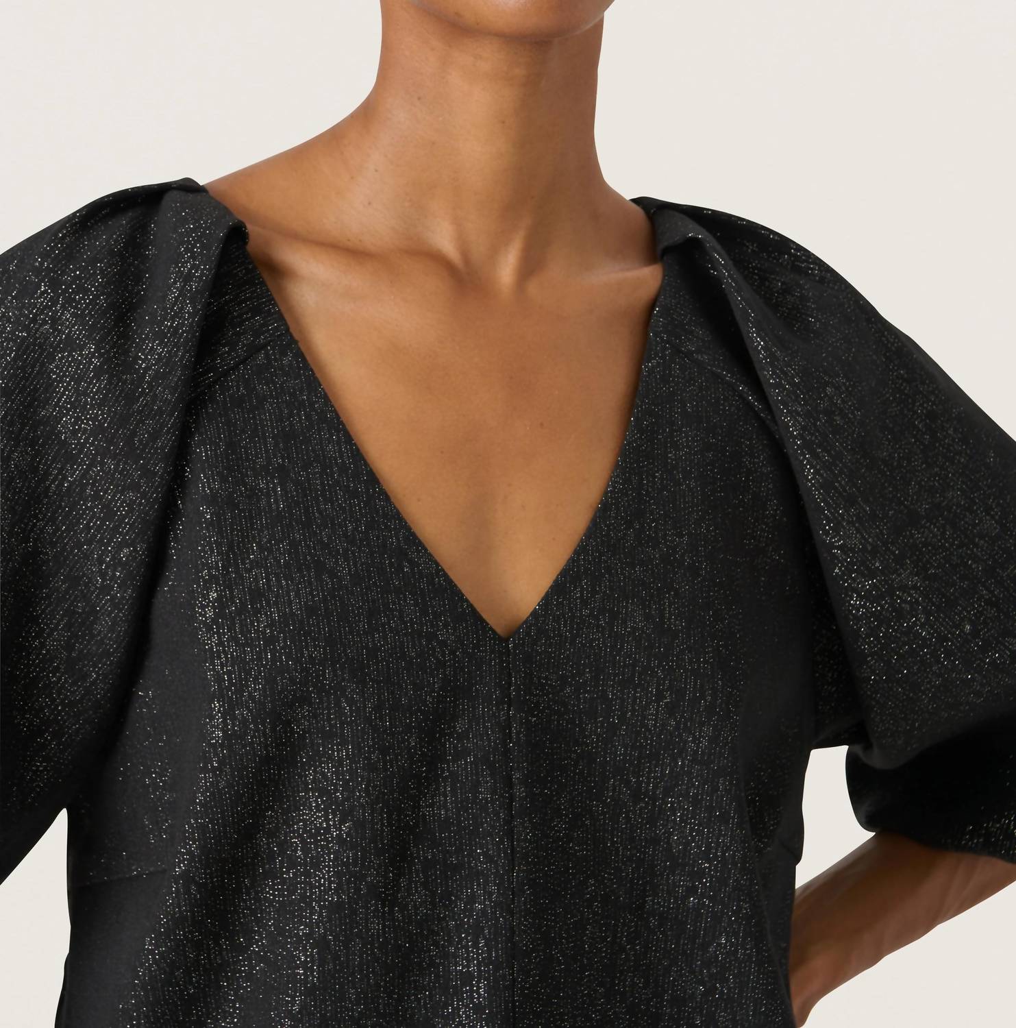 Soaked In Luxury - Cahlina V-neck Balloon Sleeves Blouse