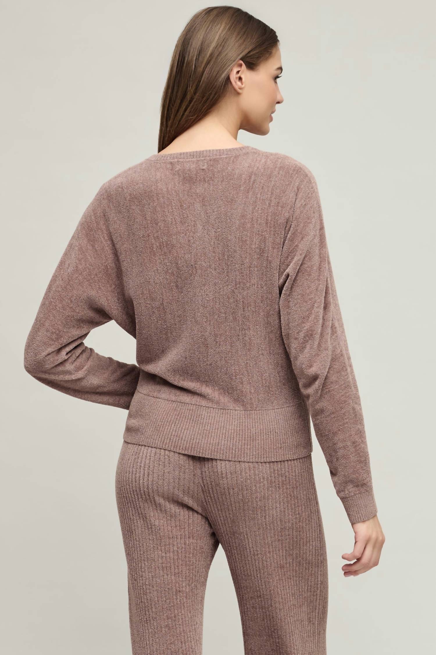 Barefoot Dreams - Cozychic Ultra Lite Scallop Dolman Henley Top