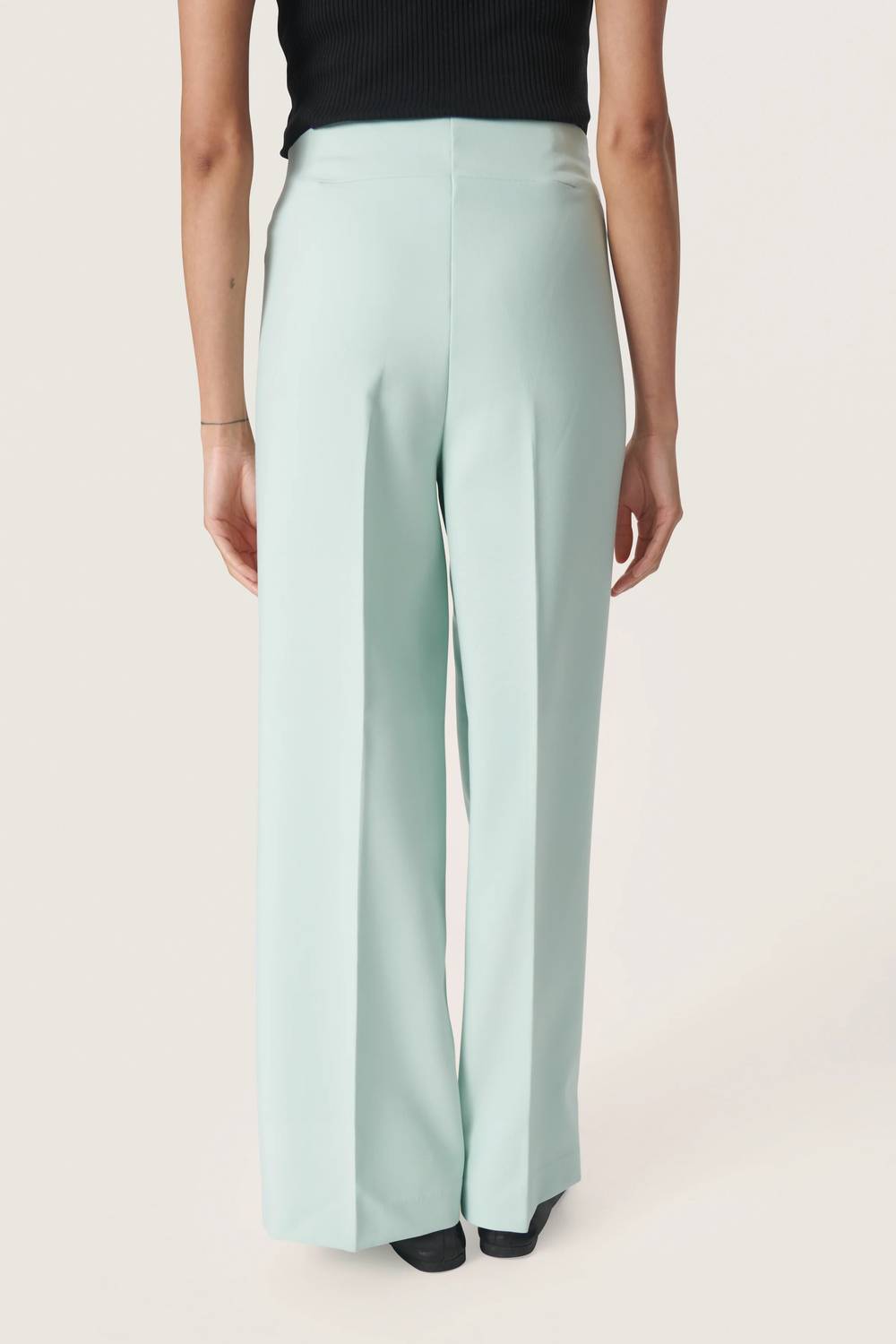 Soaked In Luxury - Corinne High-waisted Wide Legs Trousers
