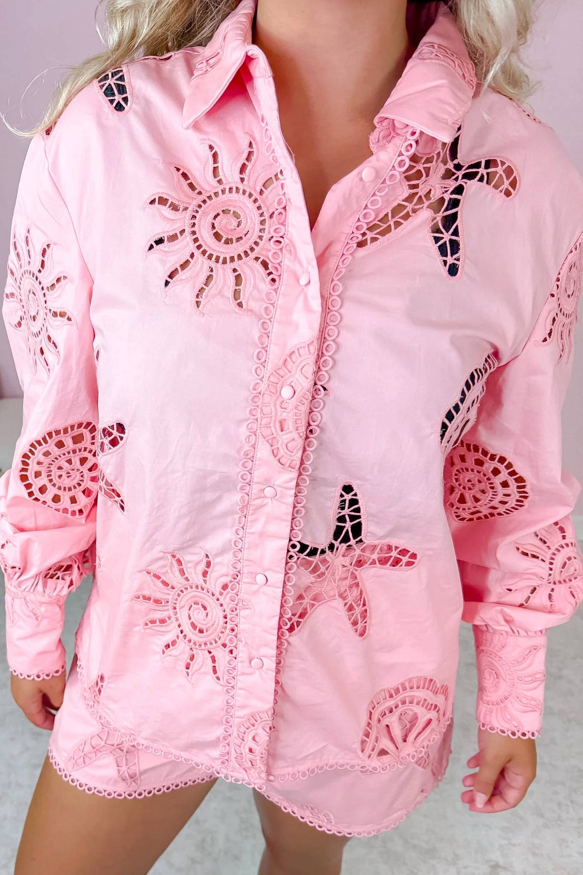 Heyson - Women's Seashell Society Blouse
