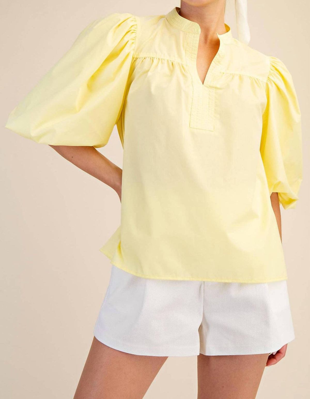Glam - Collar V-neck Bubble Sleeve Poplin Top