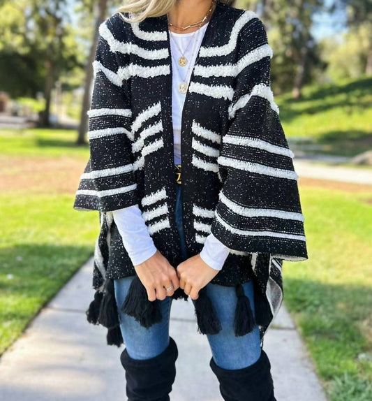 Amoli - Western Textured Pattern With Chunky Tassel Cardigan