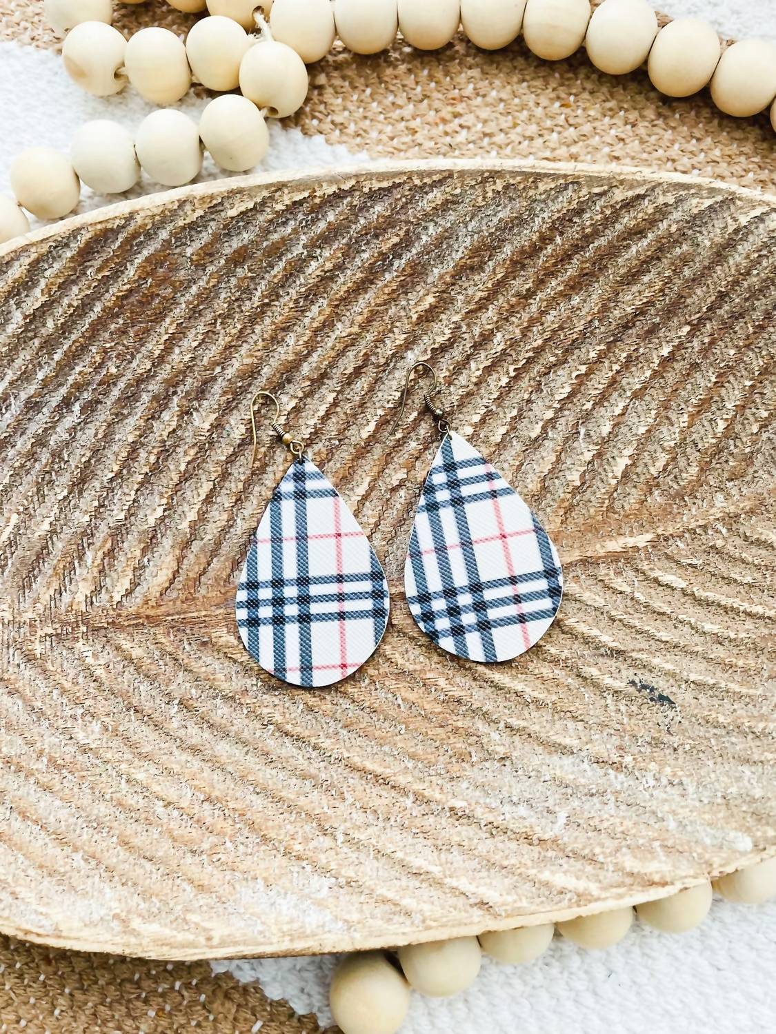 White Label - Women's Teardrop Earrings