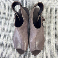 Munro - Women's Nakita Peep Toe Bootie