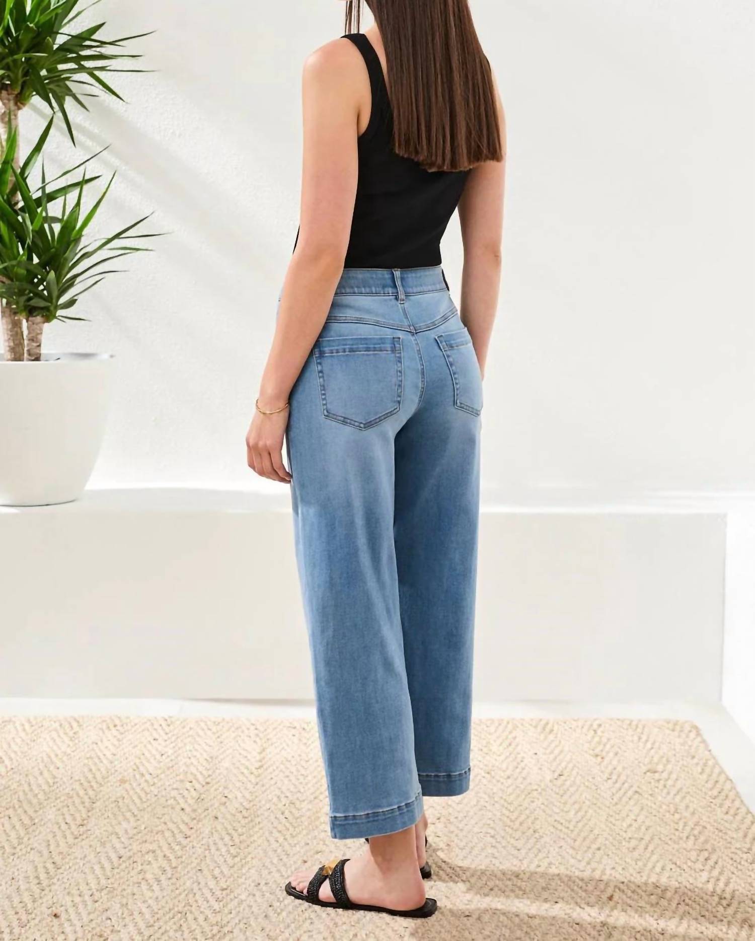 Tribal - Audrey Hugging Wide Crop Jeans