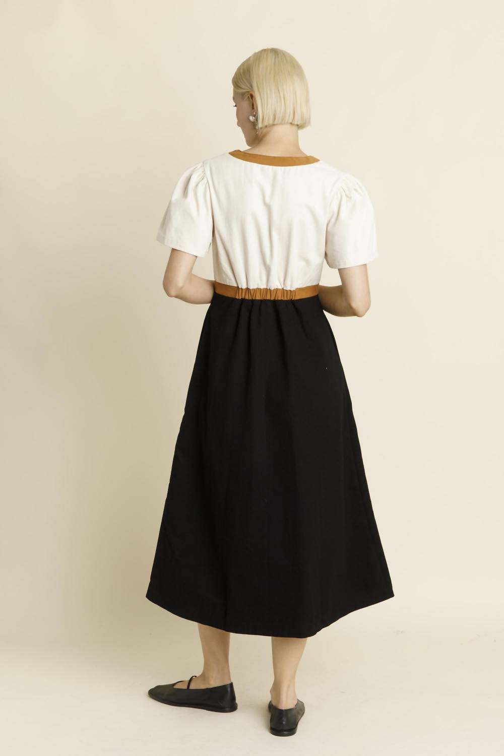 Aureum - Colorblock Midi Dress