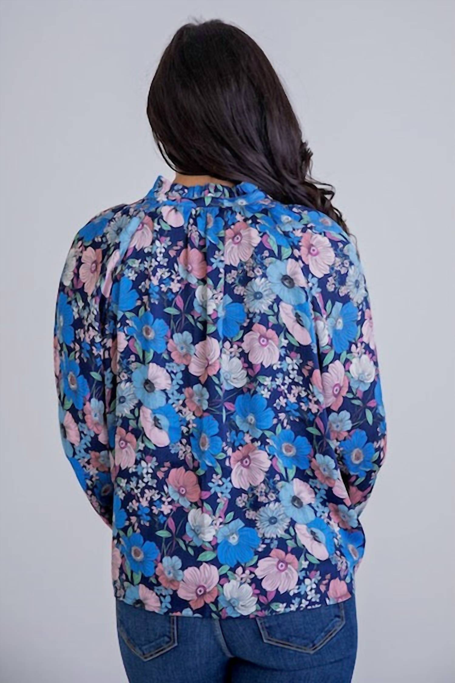 Karlie - Floral Vintage V Neck Top