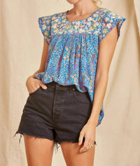 Andree By Unit - Flutter Sleeve Embroidered Top