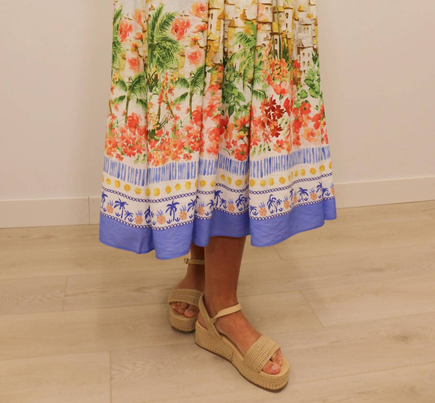 Skies Are Blue - Talli Tropical Scenic Print Sleeveless Midi Dress