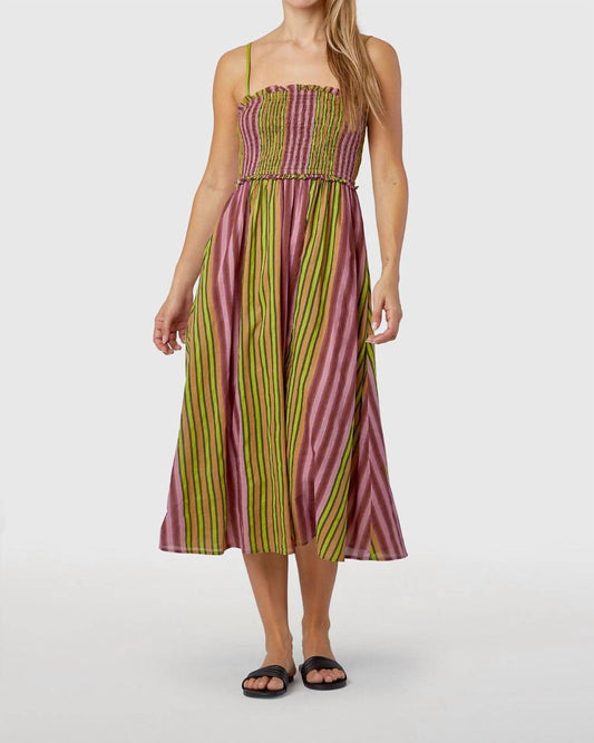 Livro - Smocked Midi Dress