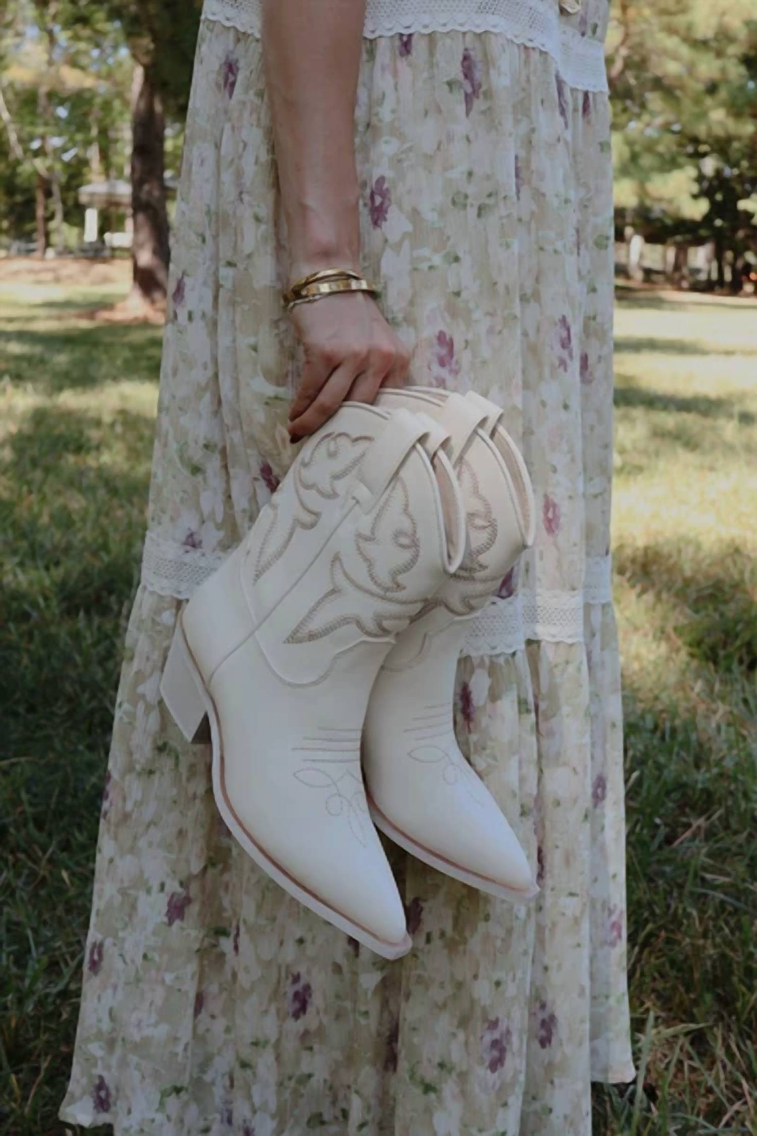 Mi.Im - Women's Claire Western Booties