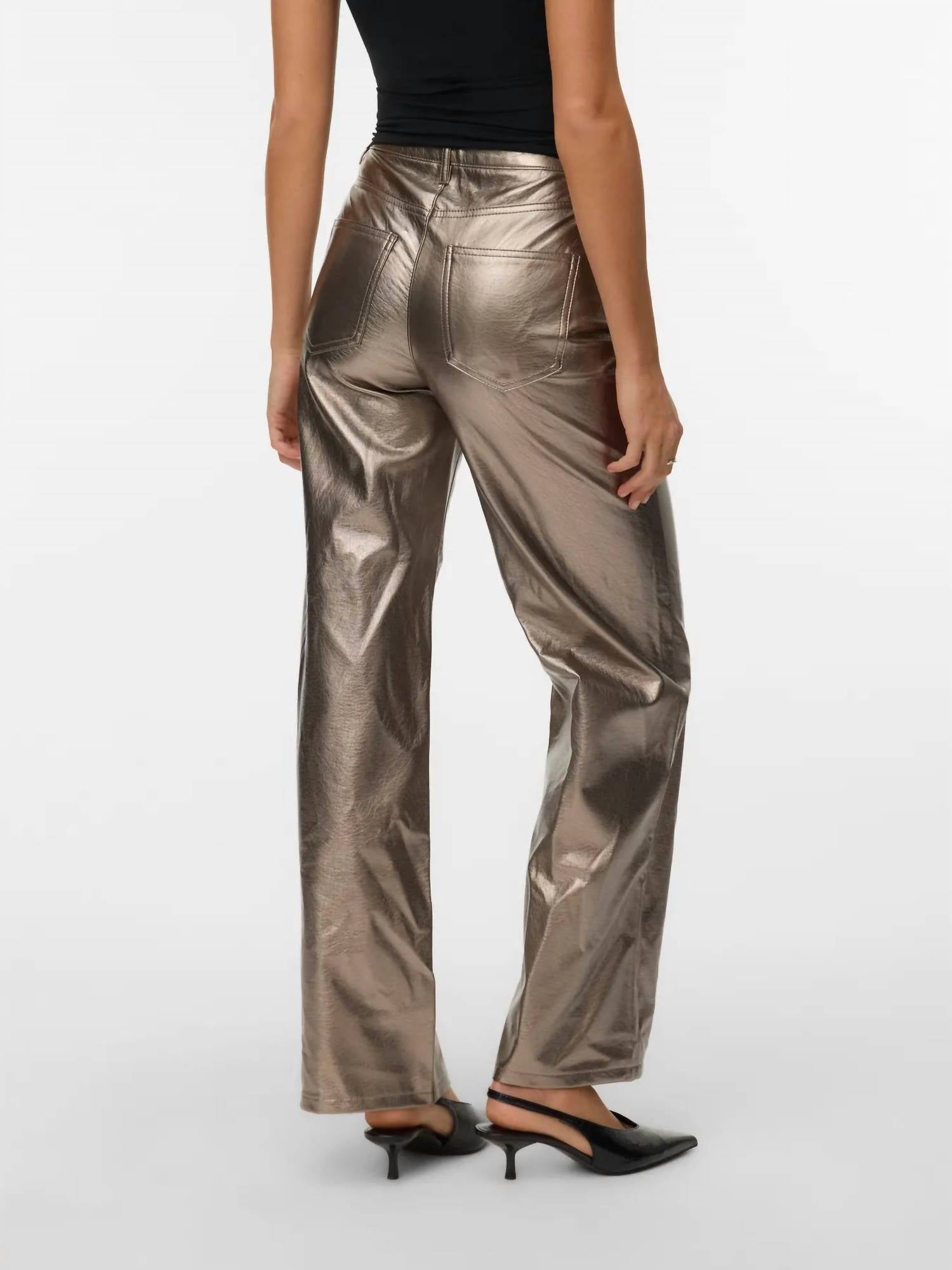 VERO MODA Tessa Coated Wide-leg Jeans in greige - women's jeans - detail view
