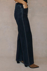 Bella Dahl Anya Studded Vintage Jean in moon shadow wash 1 - women's jeans - alternate view