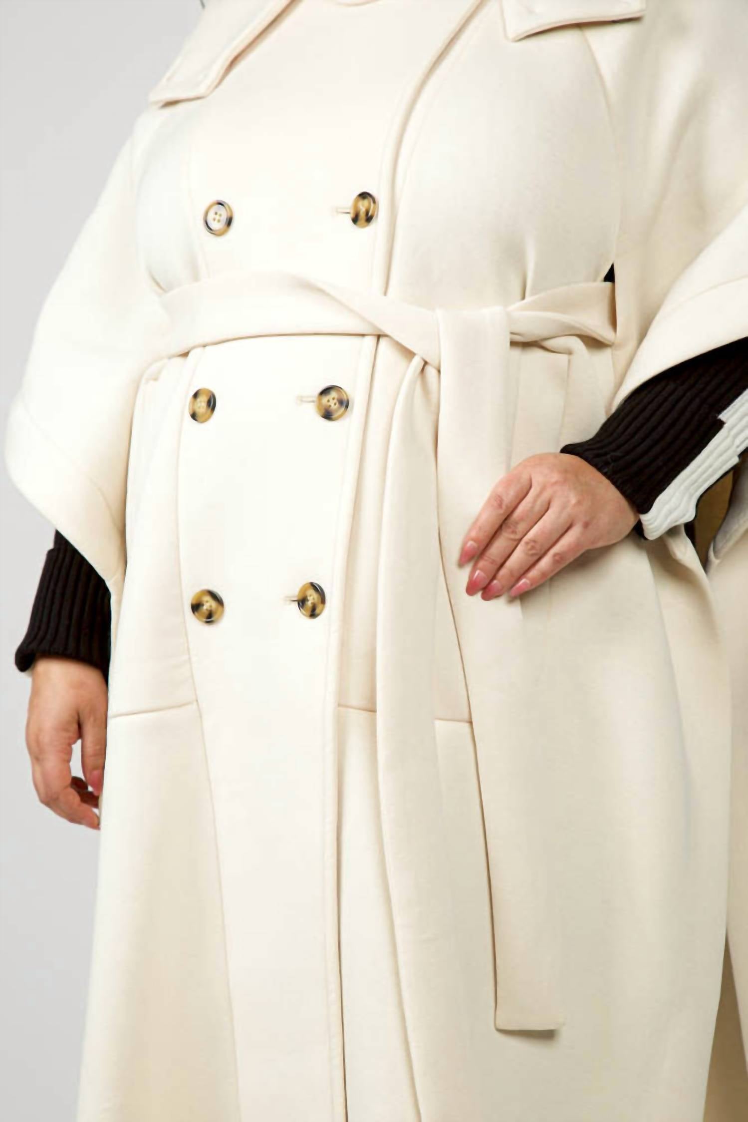 Psophia - Short Sleeve Poncho Trench - Plus