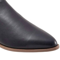 Bueno - Women's Beau Flat Shoes
