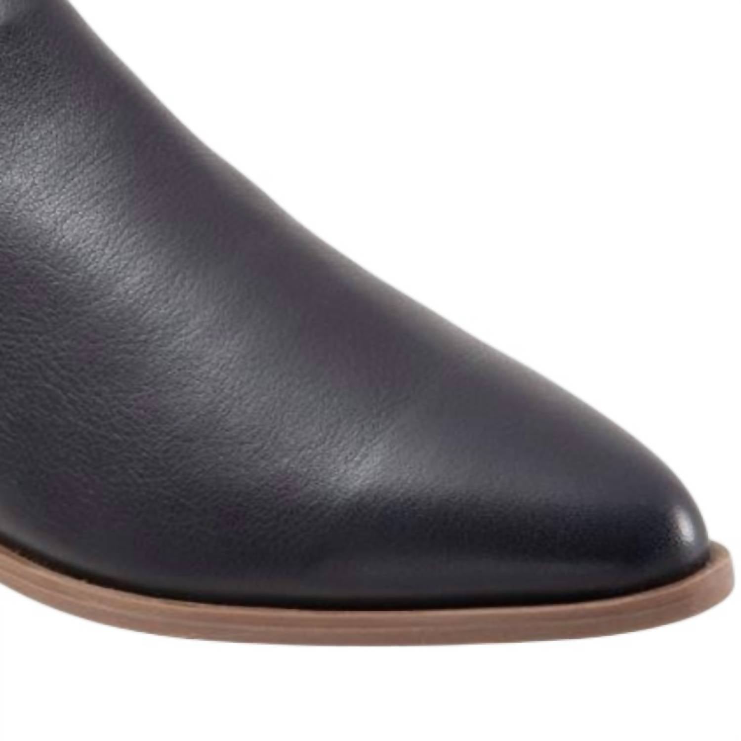 Bueno - Women's Beau Flat Shoes