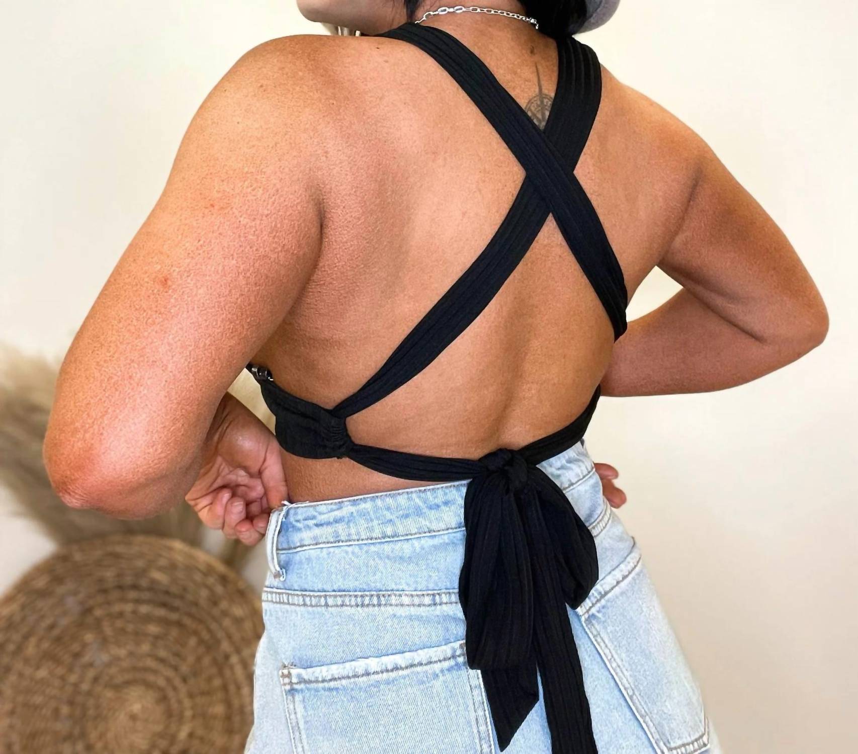 Better Be - Women's Don't Get Things Twisted Halter Top