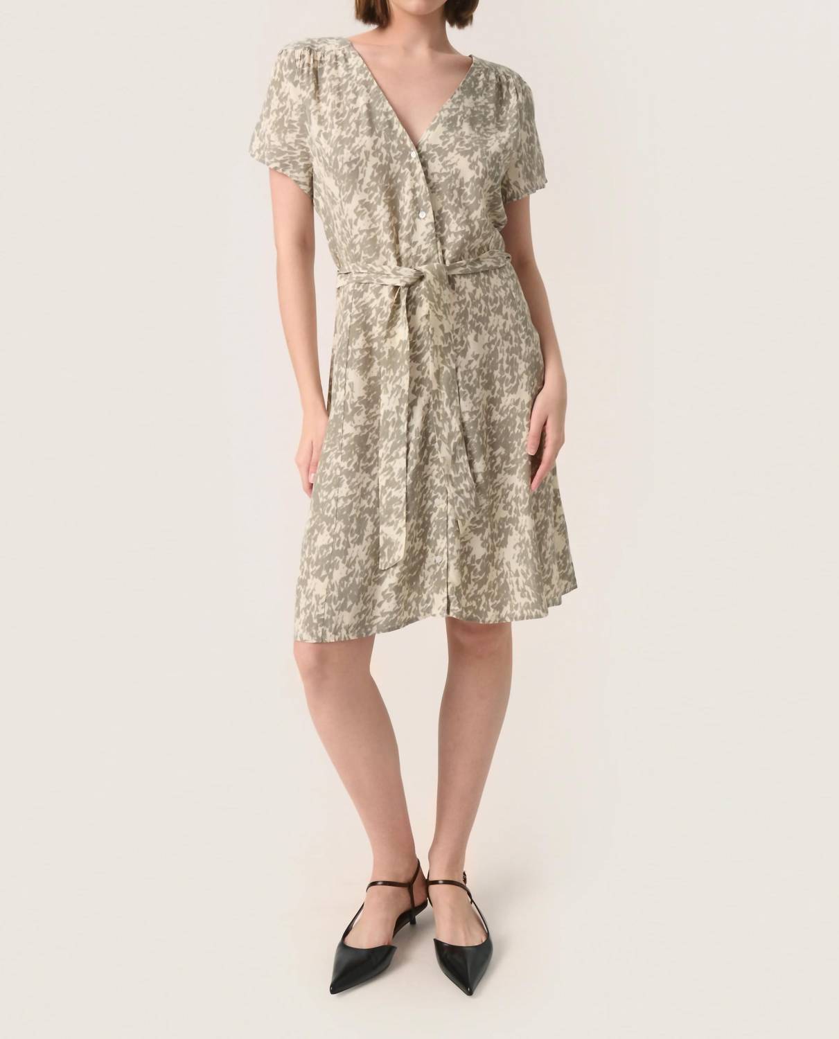 Soaked In Luxury - Sylvia V-neck Short Sleeve Belt Mini Dress