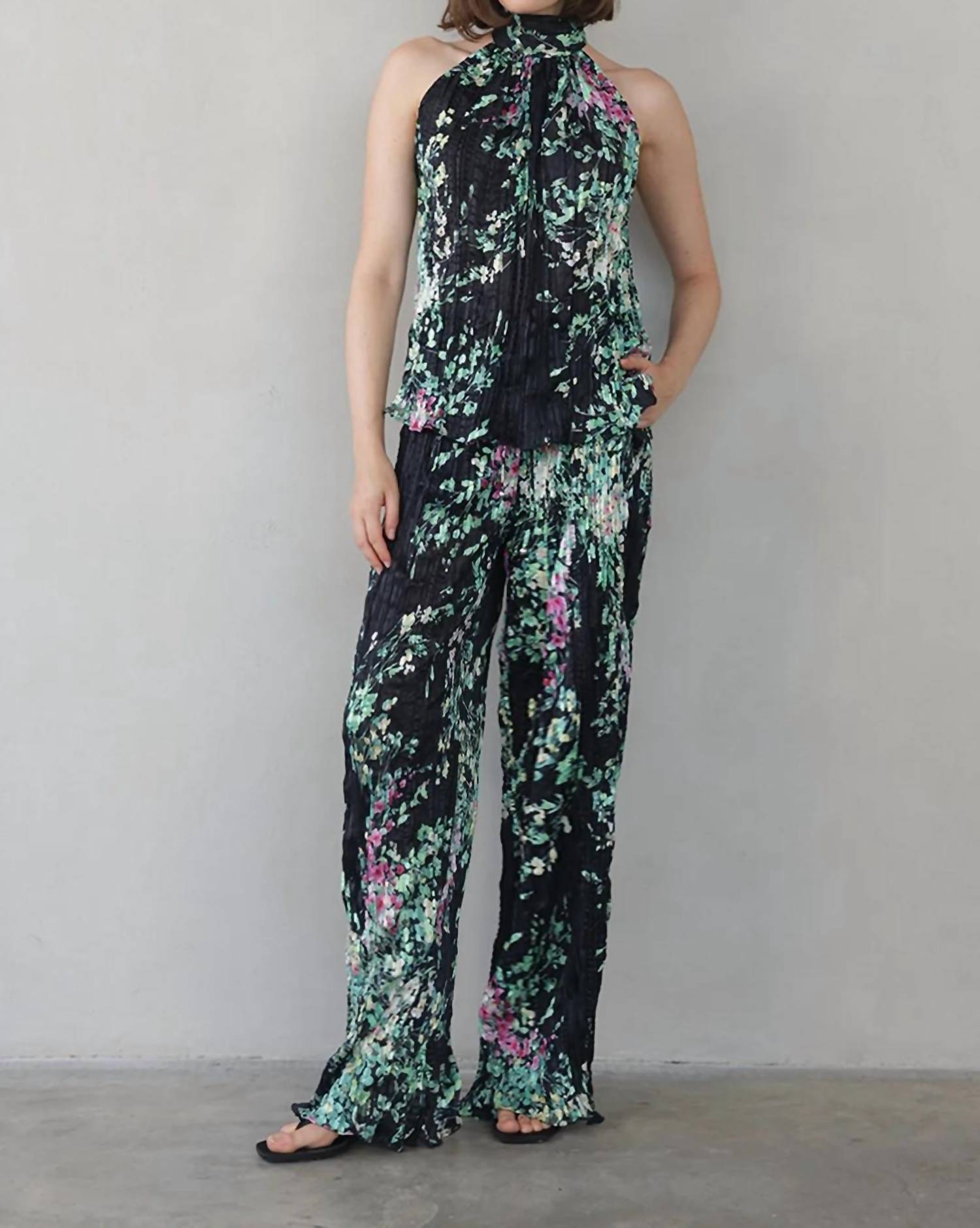 Sabina Musayev - Nelson Top
