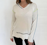 Pure Amici - Mona Stitch V-neck Sweater