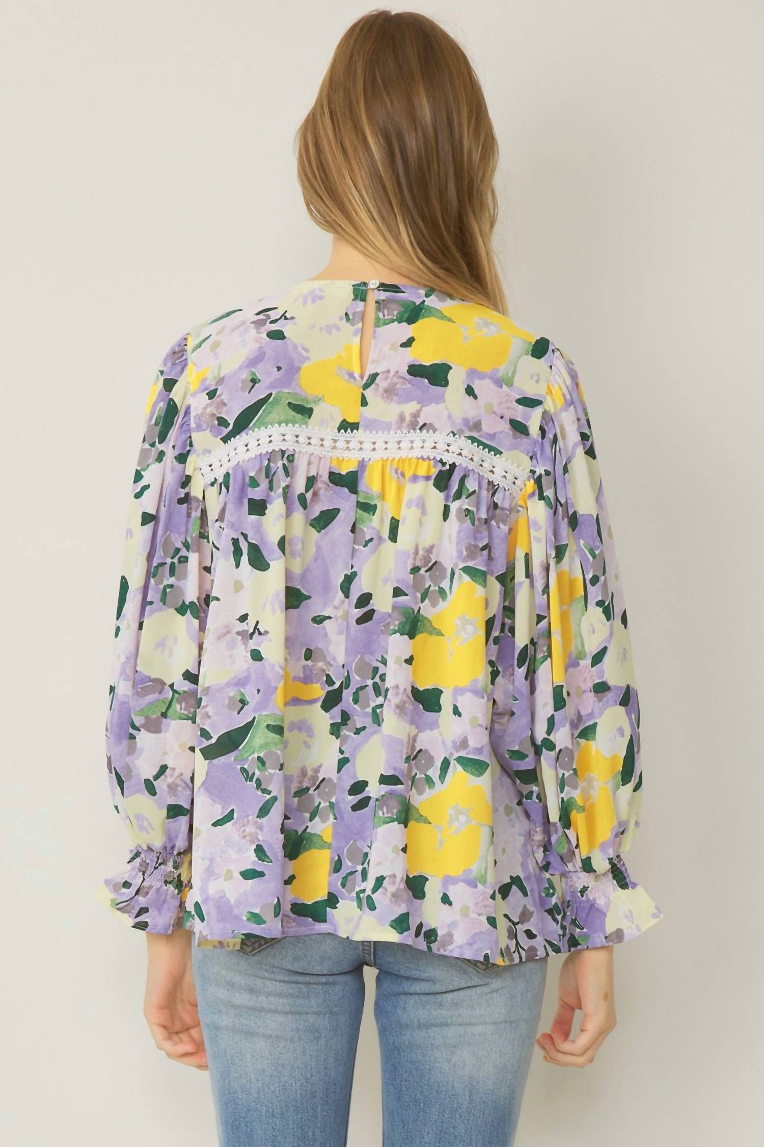 Entro - Floral Lace Trim Blouse