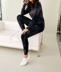 Soft Stretch V-Neck Basic Tye-Dye Tee