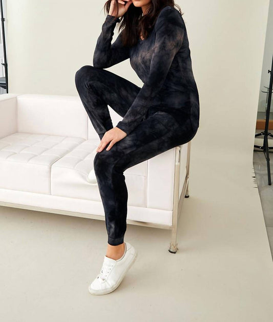 Soft Stretch V-Neck Basic Tye-Dye Tee