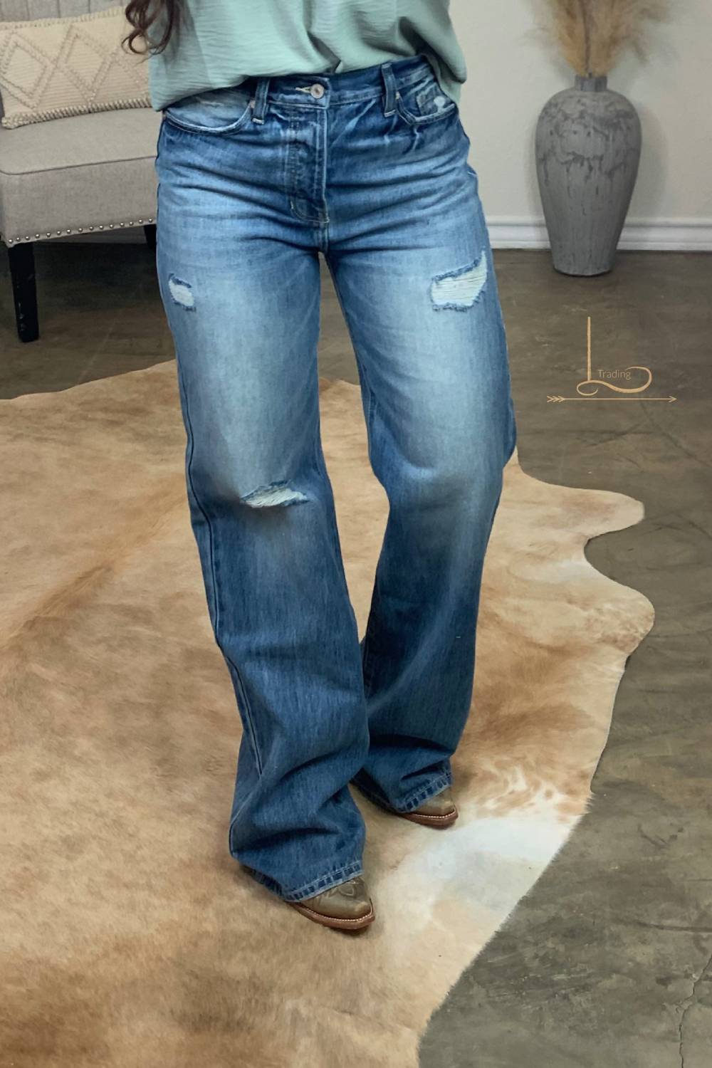 Kancan - Overstocks ~ Hank Wide Leg Jeans