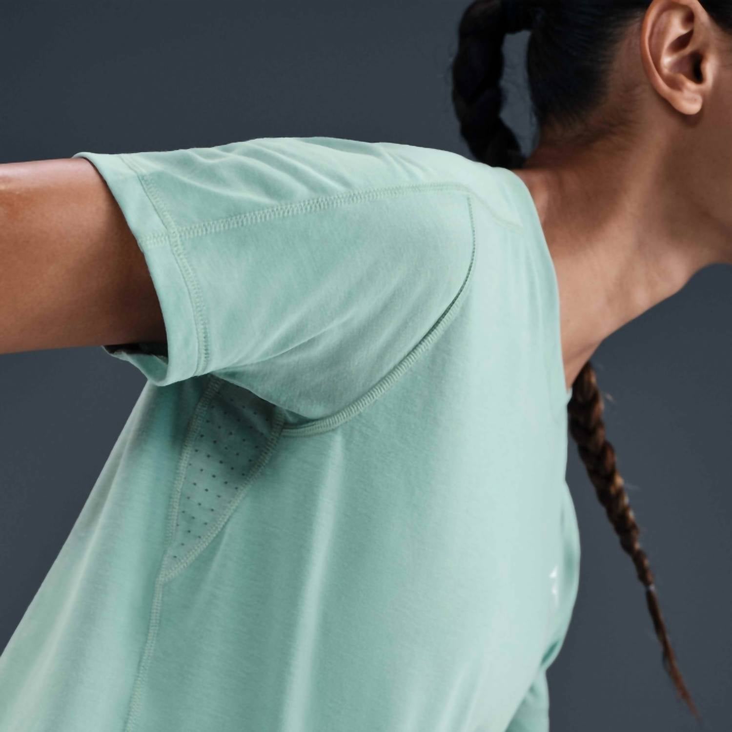 Nike - Trail Dri Fit Short Sleeve Running Top