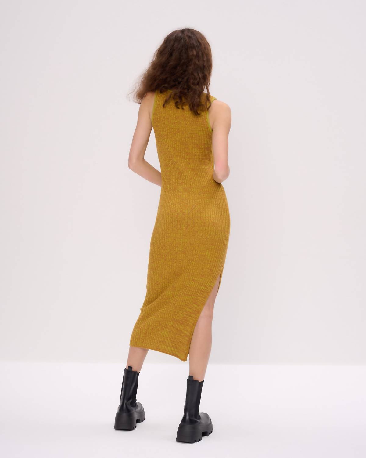 Another Girl - Space Dye Rib Keyhole Front Midi Dress