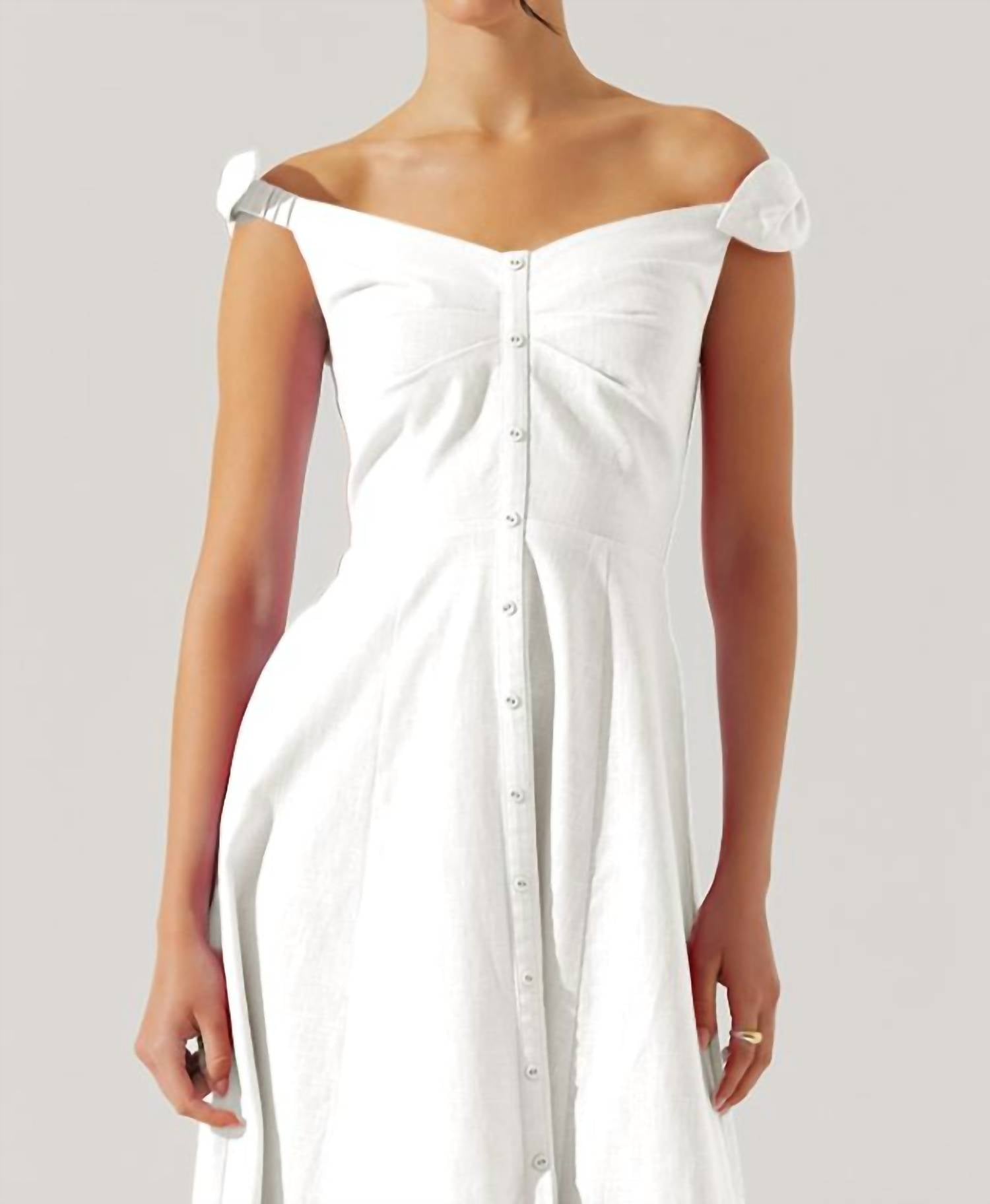 Astr - Charelin Dress