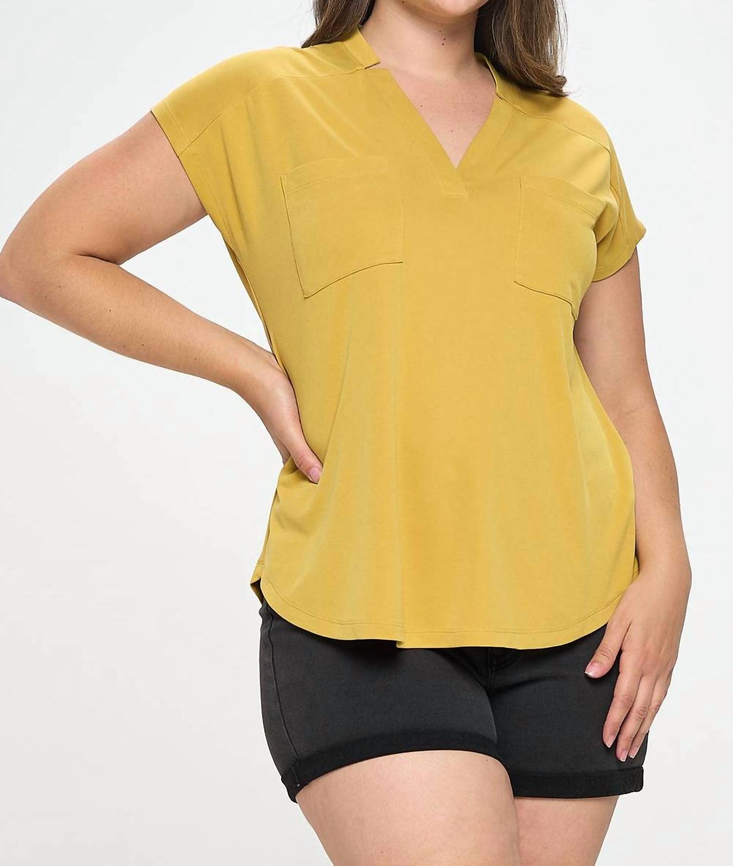 Doe And Rae - Curpo Slit V-neck Top With Pleat Detail