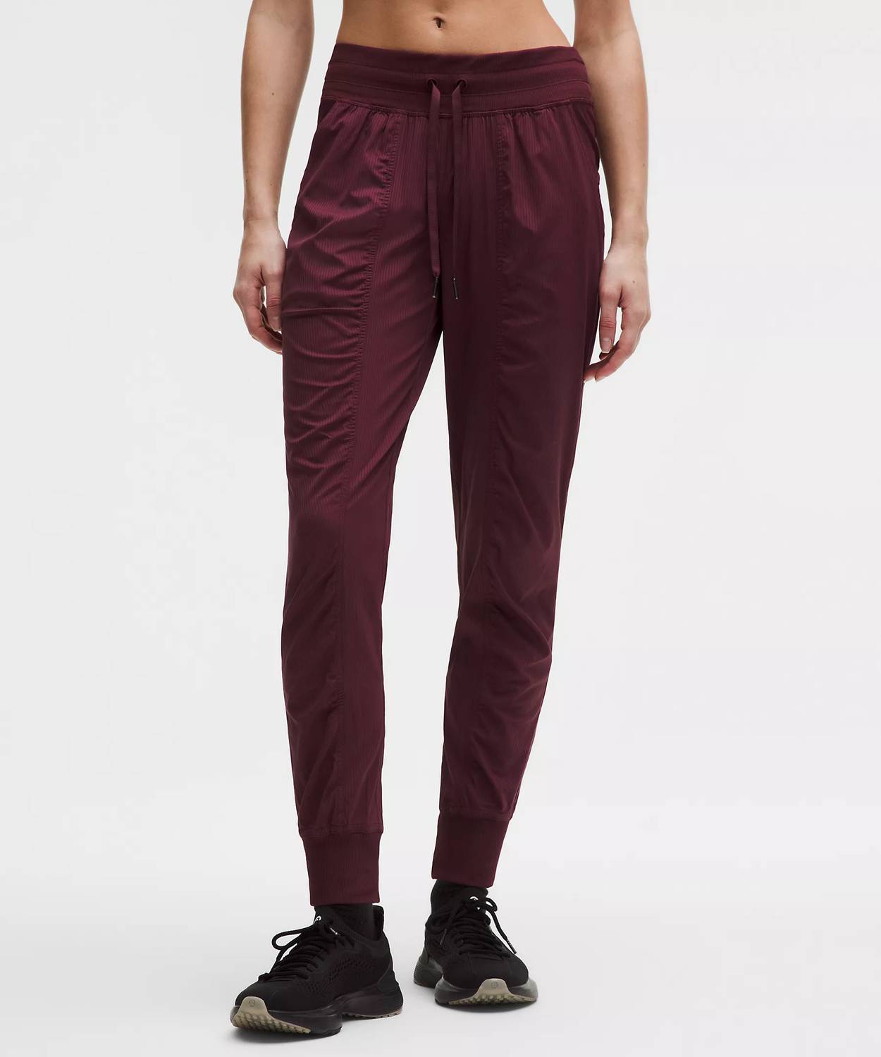 Lululemon - Dance Studio Mid-rise Jogger