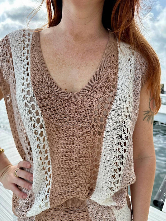 Wholesalesir - Casual Shorts & V-neck Two Piece Set