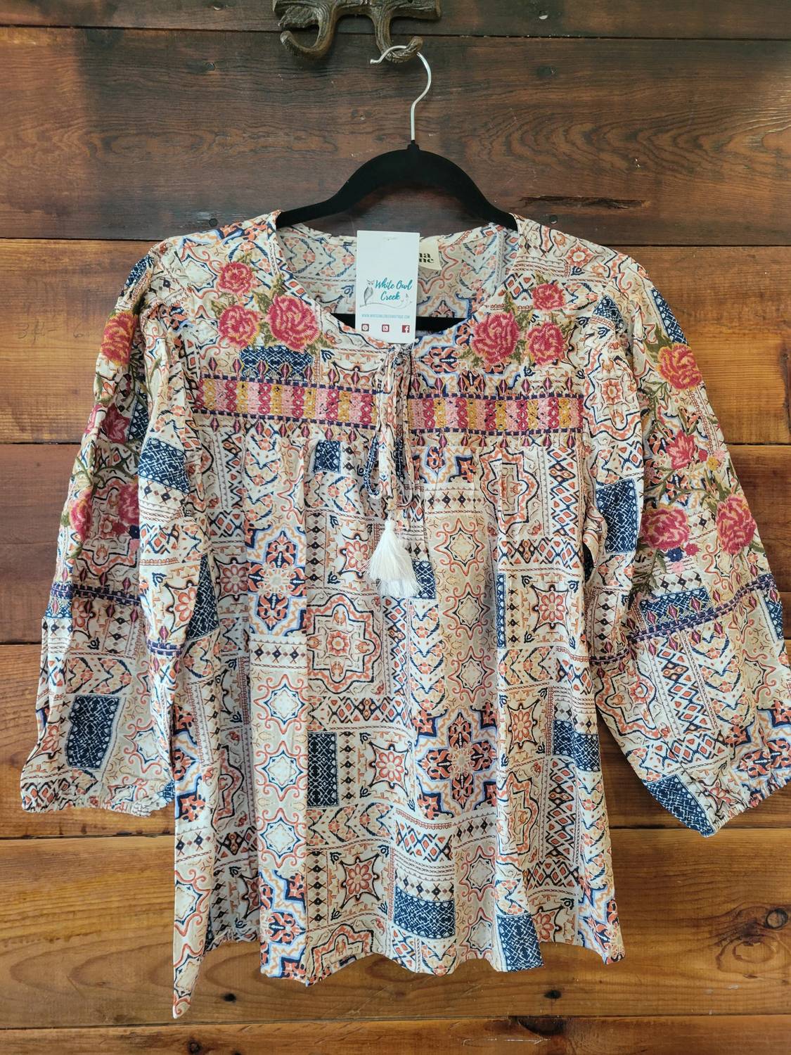 Andree By Unit - Women's 3/4 Sleeve Top