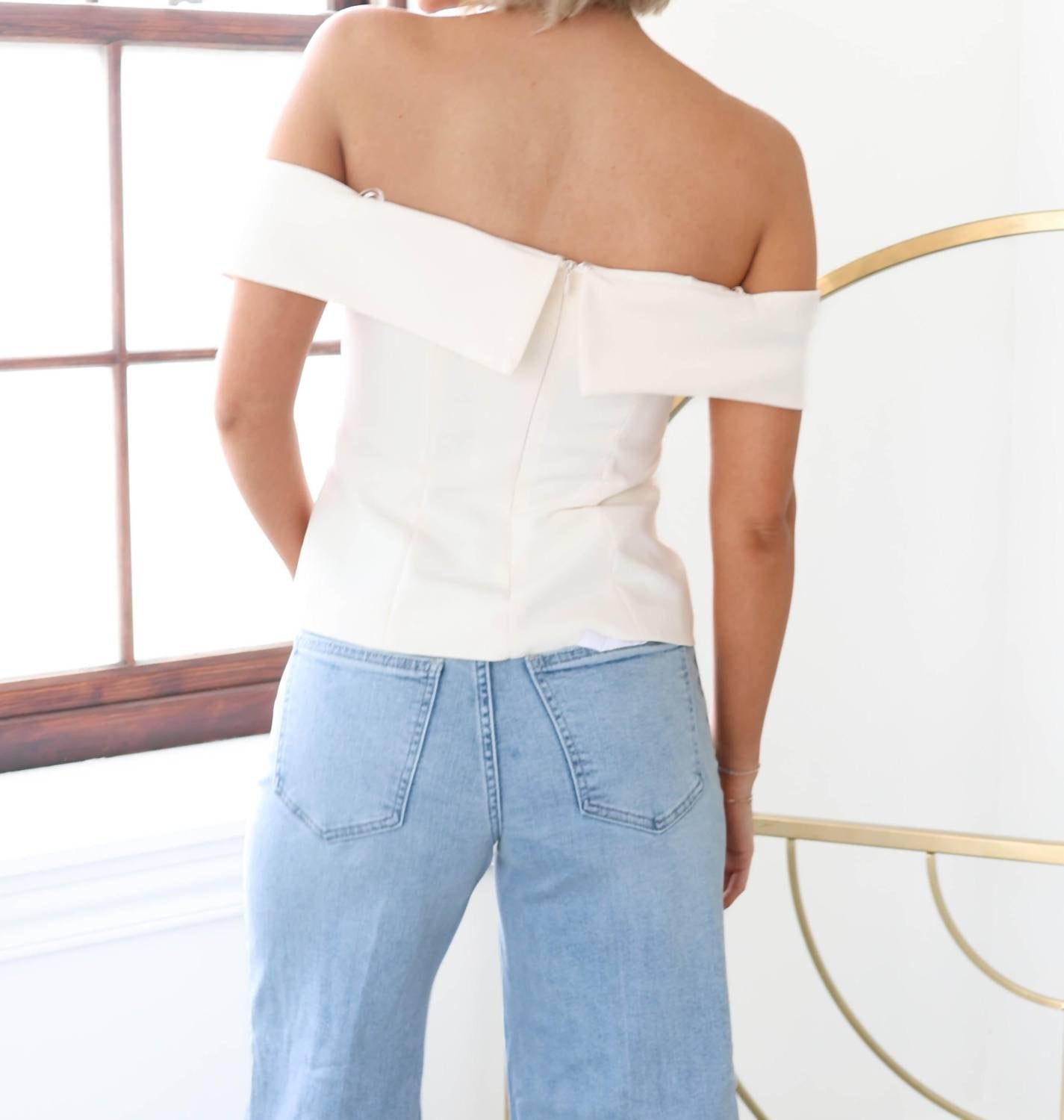 Astr - Telayna Off Shoulder Bow Top