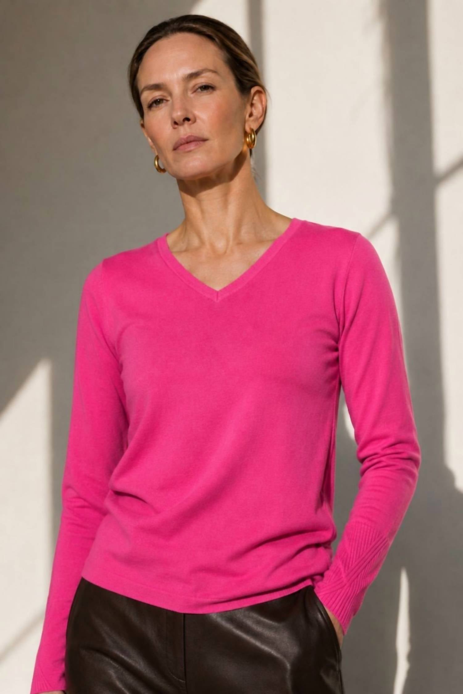 J'Envie/Eli - The Eileen V-neck Top